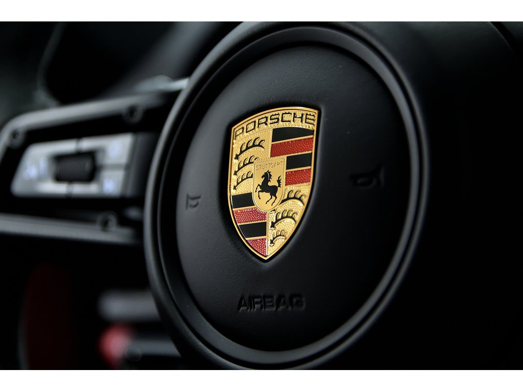 Porsche 911 Carrera GTS Coupe / Premium Package / Front Axle 2024 à Laval, Québec - 19 - w1024h768px