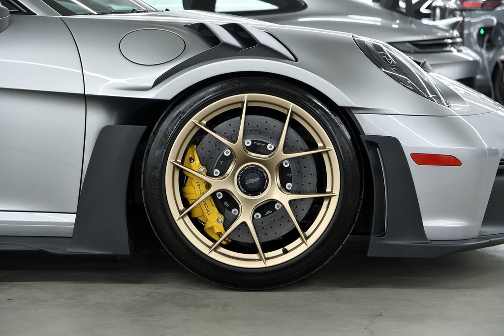 2024 Porsche 911 GT3 RS in Laval, Quebec - 13 - w1024h768px