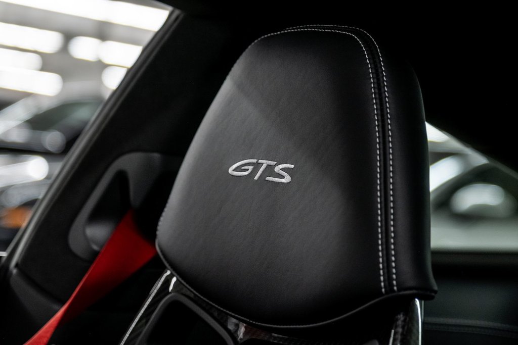 Porsche 911  2024 à Laval, Québec - 31 - w1024h768px