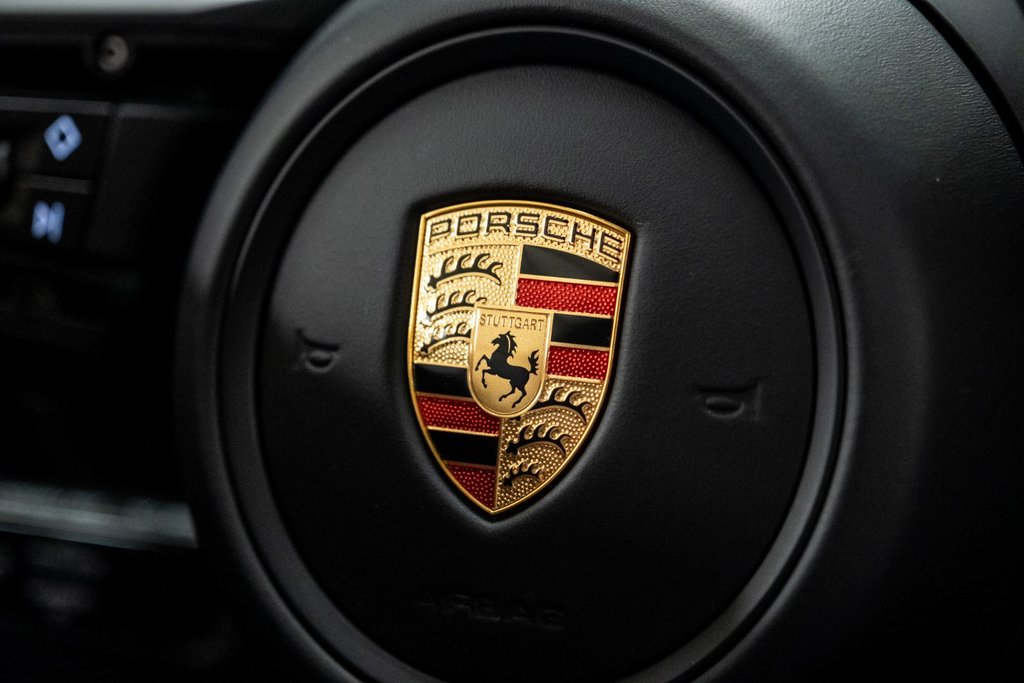 Porsche 911  2024 à Laval, Québec - 35 - w1024h768px