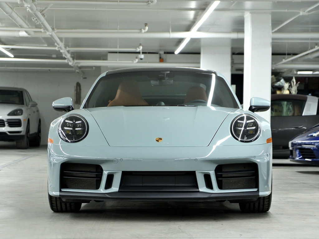 Porsche 911 Carrera Coupe / Aerokit / Sport Package / BOSE 2025 à Laval, Québec - 9 - w1024h768px