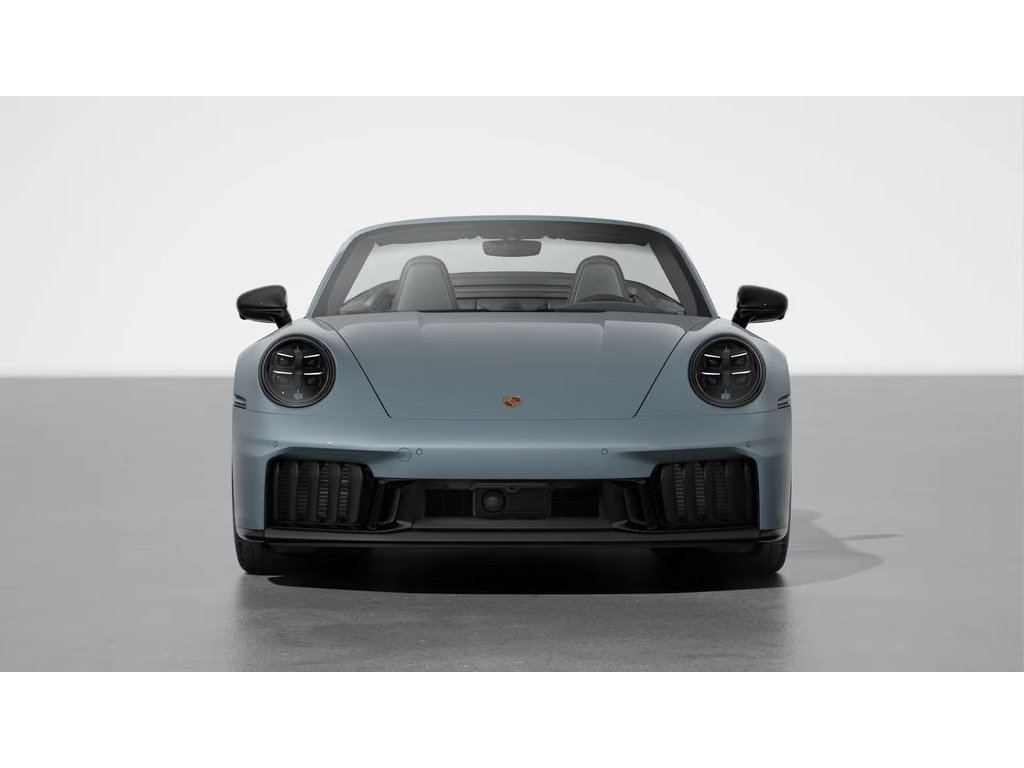2025 Porsche 911 Carrera GTS Cabriolet / PCCBs / BOSE / Axle Lift in Laval, Quebec - 10 - w1024h768px
