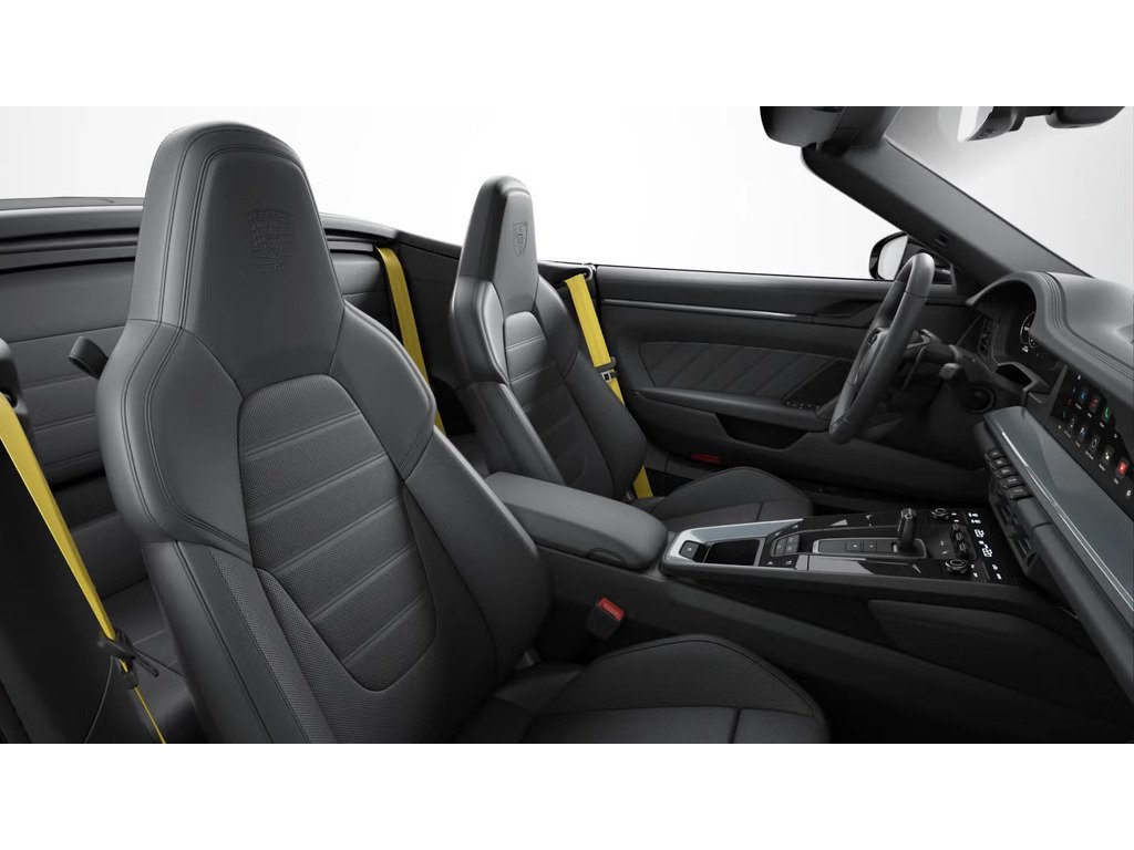 2025 Porsche 911 Carrera GTS Cabriolet / PCCBs / BOSE / Axle Lift in Laval, Quebec - 12 - w1024h768px