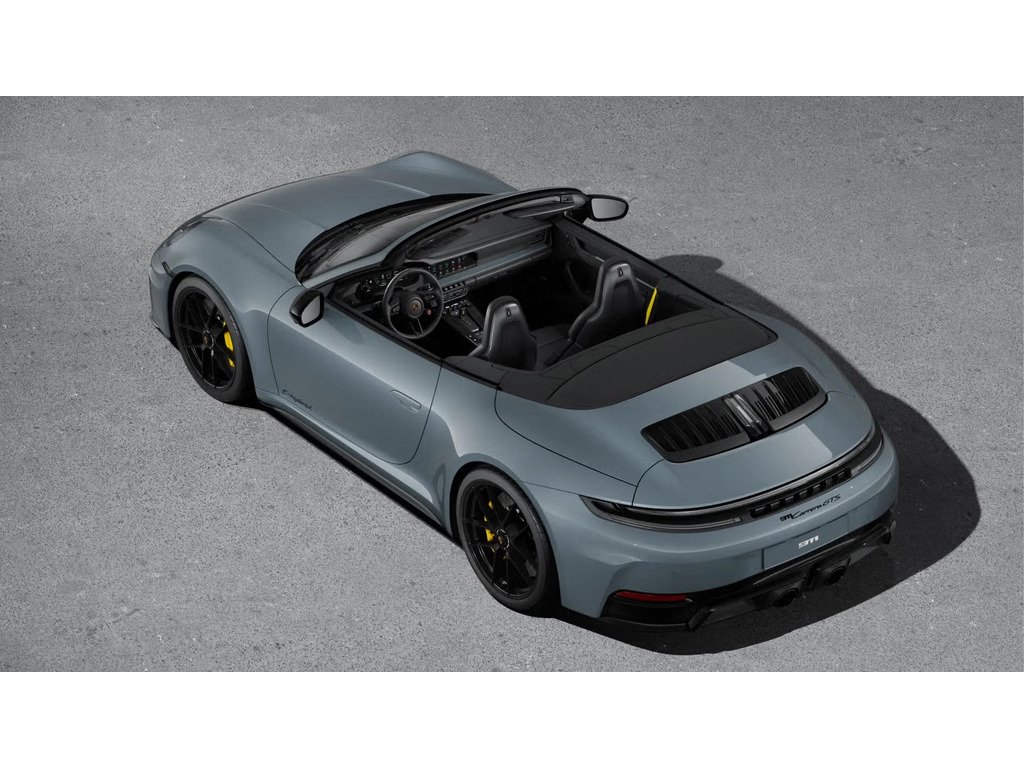 2025 Porsche 911 Carrera GTS Cabriolet / PCCBs / BOSE / Axle Lift in Laval, Quebec - 4 - w1024h768px