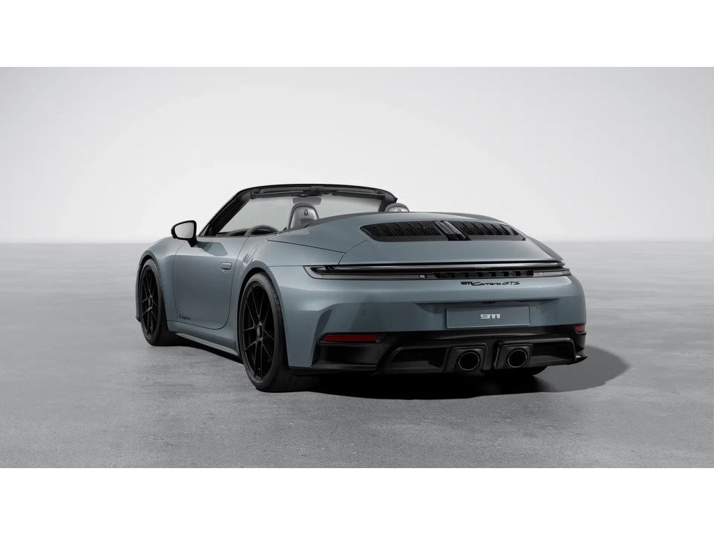2025 Porsche 911 Carrera GTS Cabriolet / PCCBs / BOSE / Axle Lift in Laval, Quebec - 3 - w1024h768px
