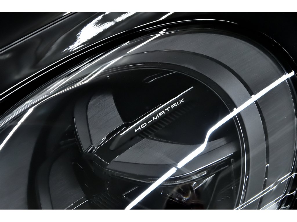 2025 Porsche 911 Carrera GTS Coupe / Premium Package / Burmester in Laval, Quebec - 7 - w1024h768px