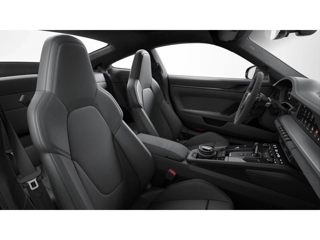 2025 Porsche 911 Carrera GTS Coupe / Premium Package / Burmester in Laval, Quebec - 9 - w1024h768px