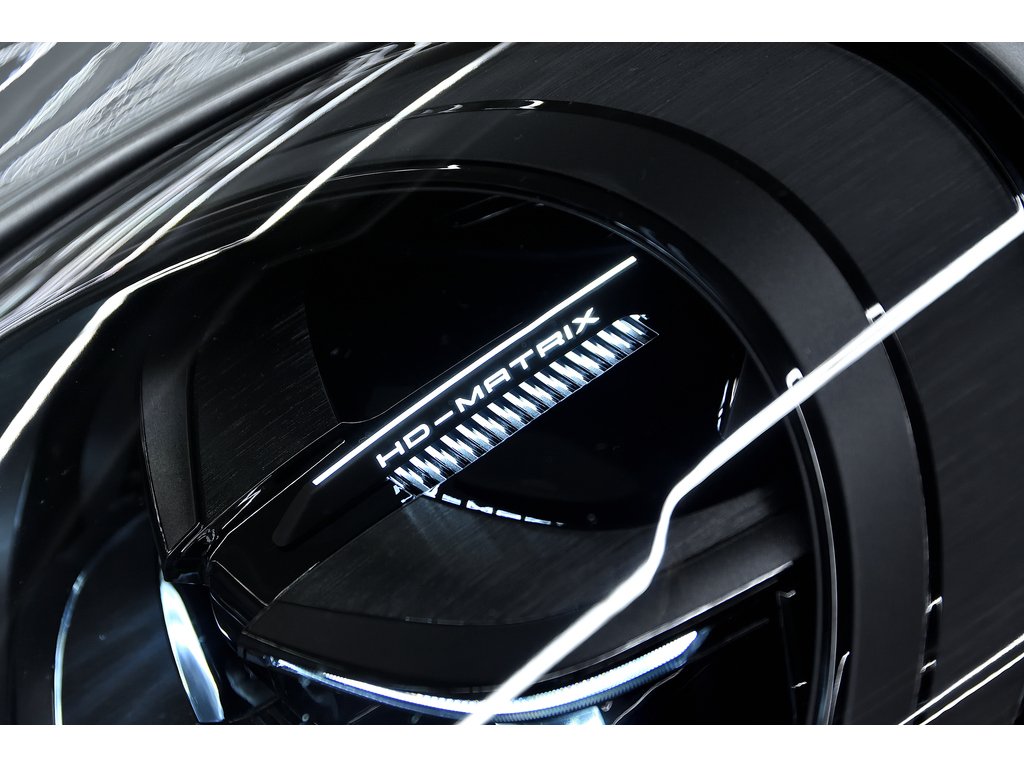 2025 Porsche 911 Carrera 4 GTS Coupe in Laval, Quebec - 11 - w1024h768px