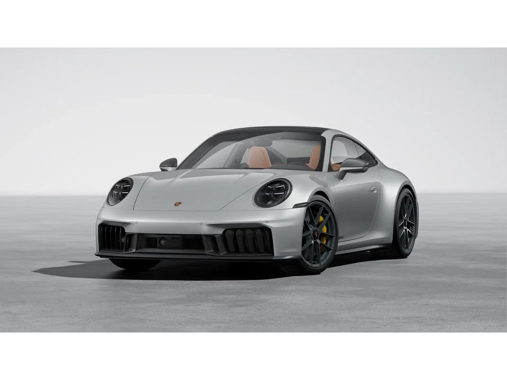 2025 Porsche 911 Carrera 4 GTS Coupe in Laval, Quebec - 1 - w1024h768px