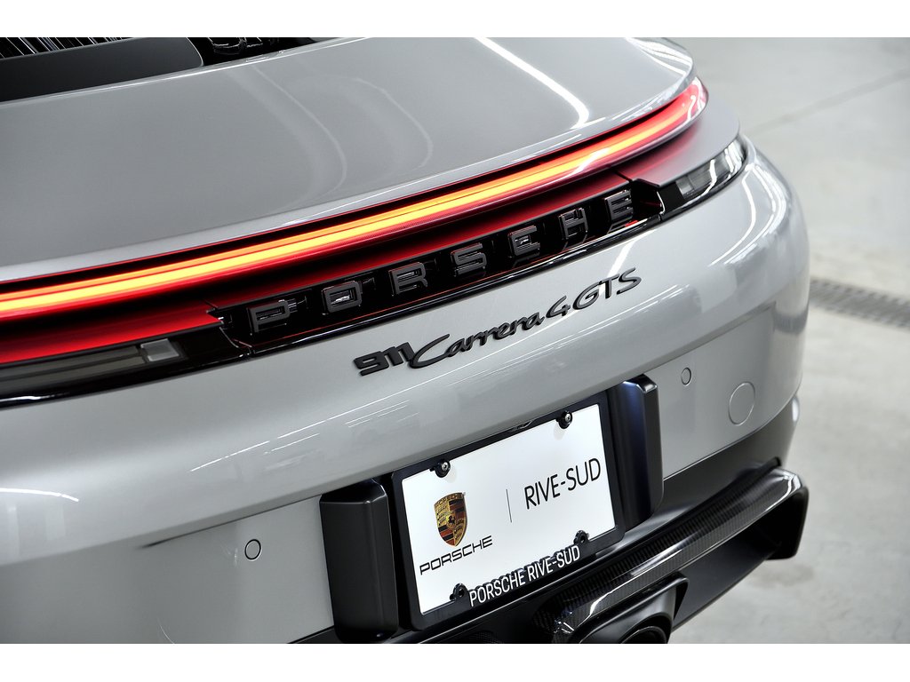 2025 Porsche 911 Carrera 4 GTS Coupe in Laval, Quebec - 50 - w1024h768px
