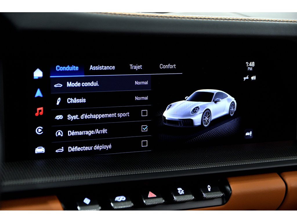 2025 Porsche 911 Carrera 4 GTS Coupe in Laval, Quebec - 29 - w1024h768px