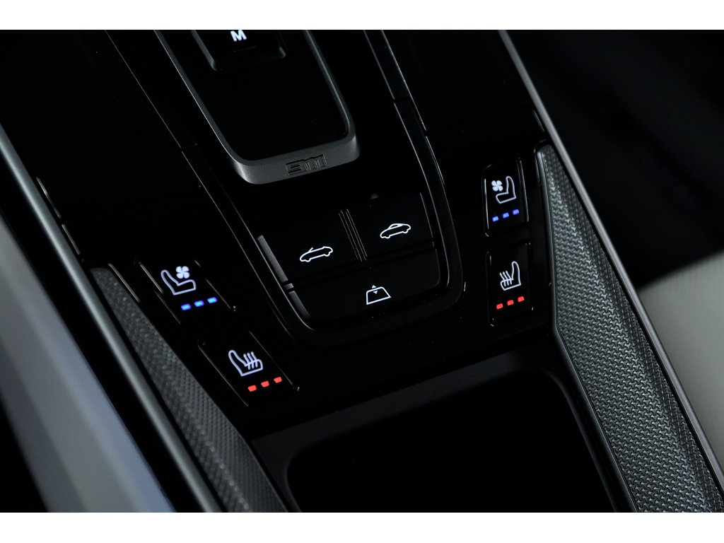 2025 Porsche 911 Carrera Cabriolet / Premium Pack / Adaptive Cruise in Laval, Quebec - 28 - w1024h768px