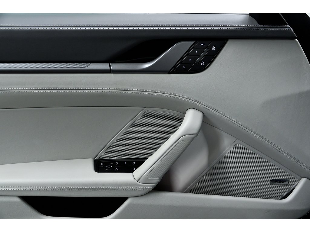 Porsche 911 Carrera Cabriolet / Premium Pack / Adaptive Cruise 2025 à Laval, Québec - 29 - w1024h768px