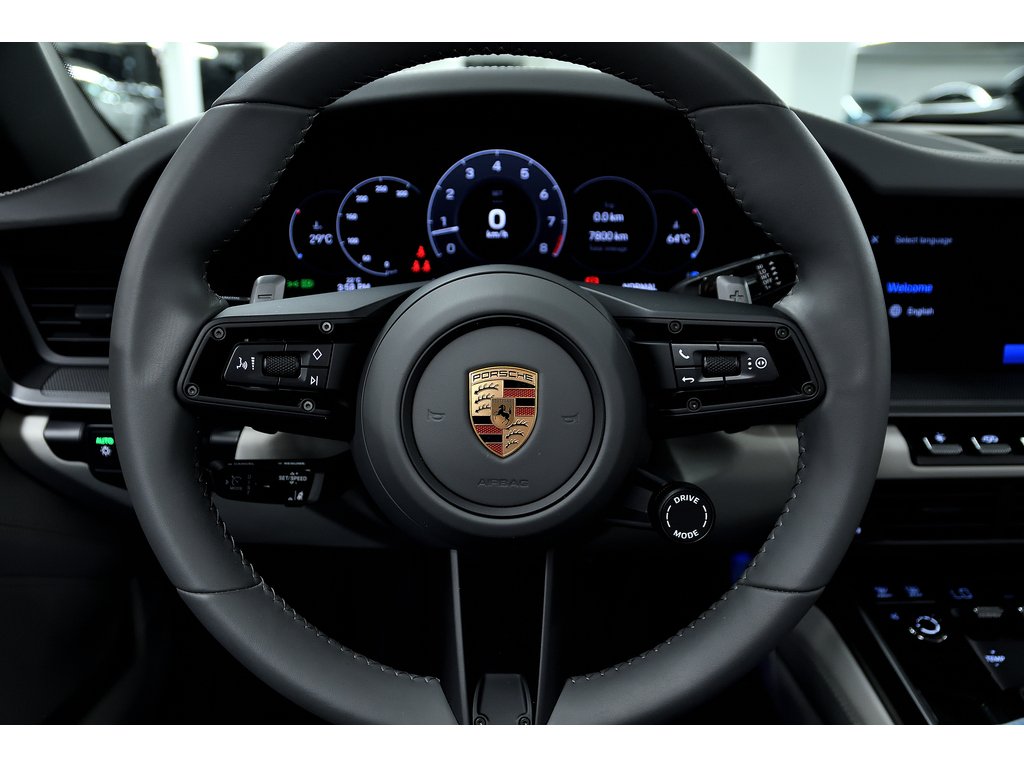 Porsche 911 Carrera Cabriolet / Premium Pack / Adaptive Cruise 2025 à Laval, Québec - 18 - w1024h768px