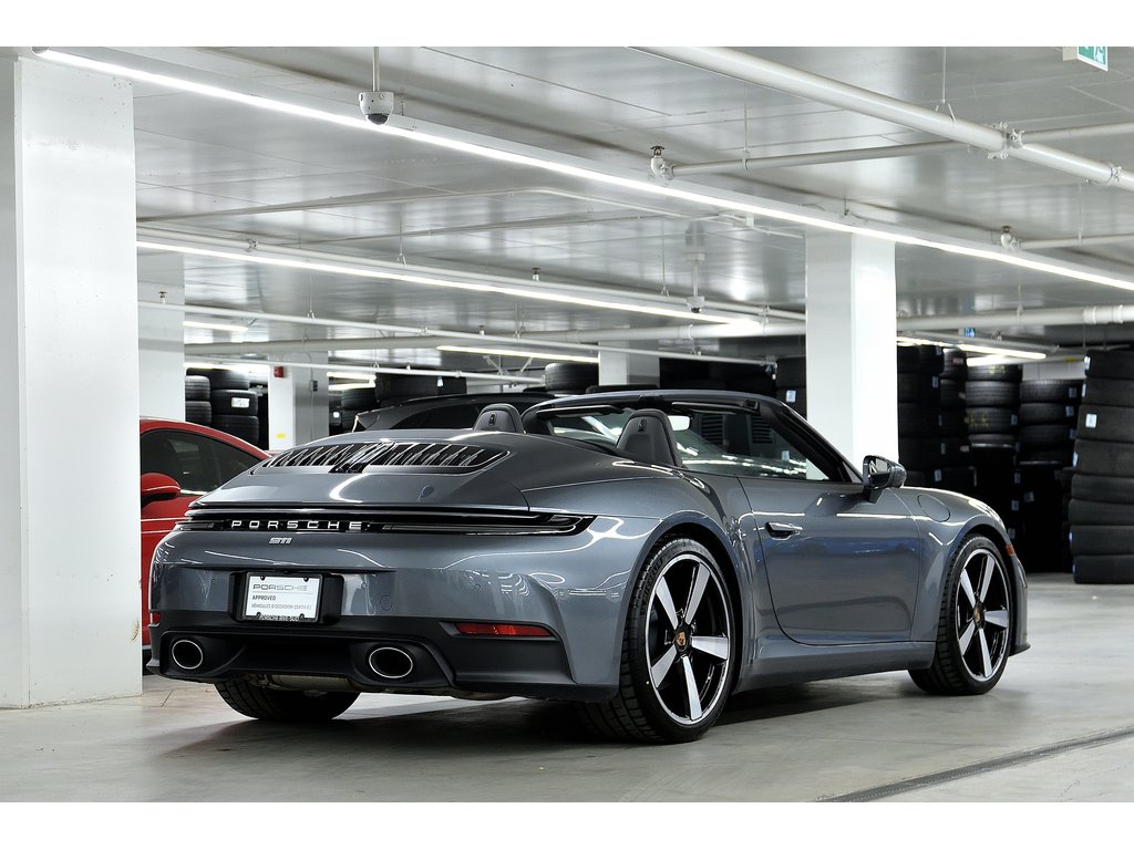 Porsche 911 Carrera Cabriolet / Premium Pack / Adaptive Cruise 2025 à Laval, Québec - 3 - w1024h768px