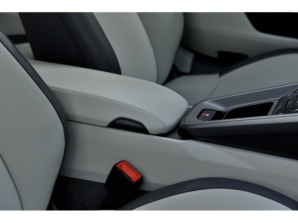 Porsche 911 Carrera Cabriolet / Premium Pack / Adaptive Cruise 2025 à Laval, Québec - 35 - w1024h768px