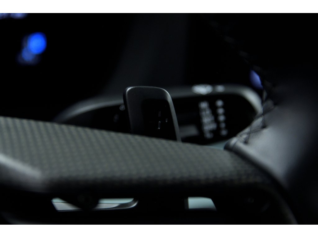 Porsche 911 Carrera 4 GTS Coupe / Front Axle Lift / Premium / 2025 à Laval, Québec - 21 - w1024h768px