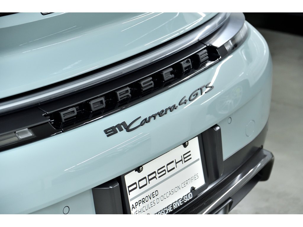 Porsche 911 Carrera 4 GTS Coupe / Front Axle Lift / Premium / 2025 à Laval, Québec - 41 - w1024h768px
