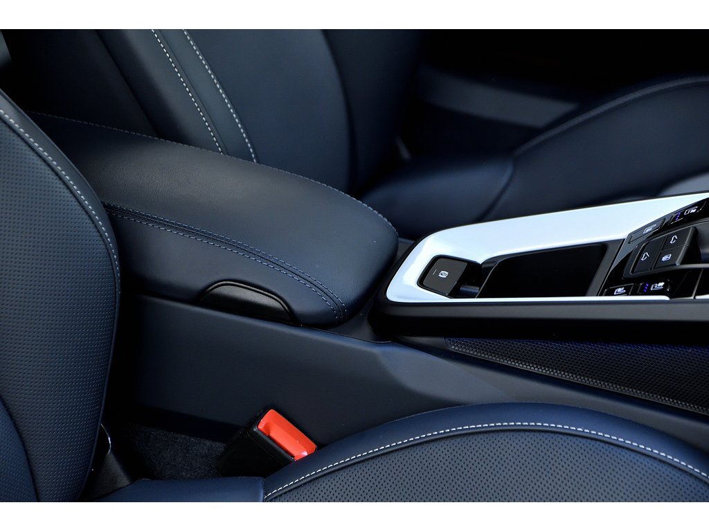 2025 Porsche 911 Carrera / Premium Package / Sport Exhaust / BOSE in Laval, Quebec - 38 - w1024h768px