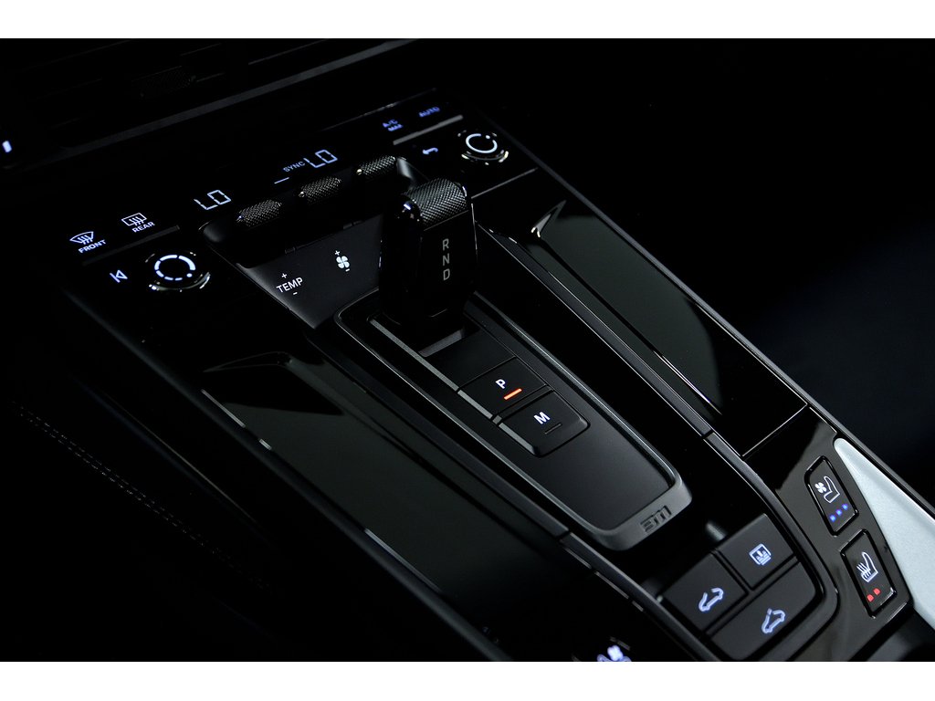 Porsche 911 Carrera / Premium Package / Sport Exhaust / BOSE 2025 à Laval, Québec - 30 - w1024h768px