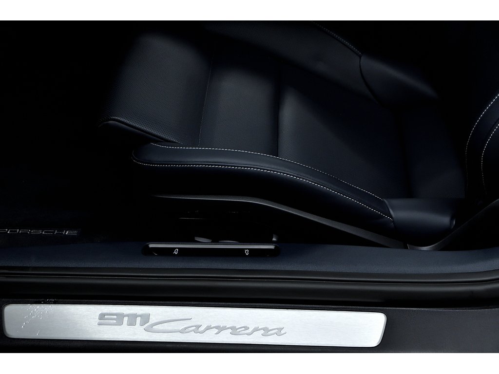 Porsche 911 Carrera / Premium Package / Sport Exhaust / BOSE 2025 à Laval, Québec - 15 - w1024h768px