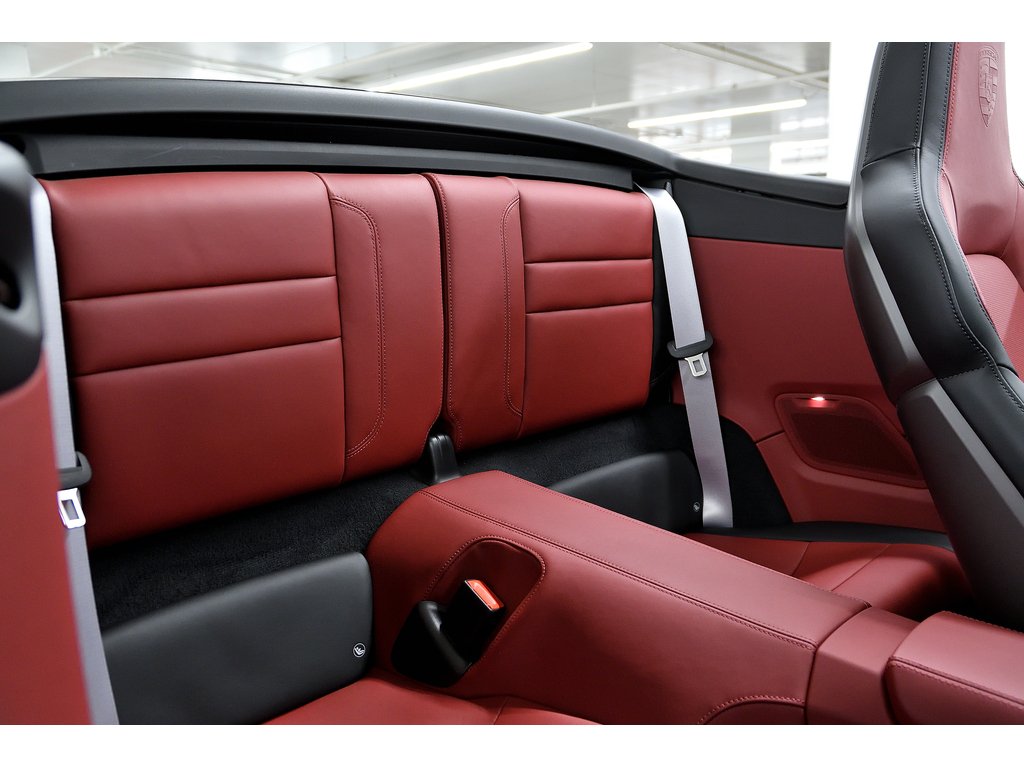 Porsche 911 Carrera S Cabriolet / Premium / Rear + Front Axle 2025 à Laval, Québec - 36 - w1024h768px