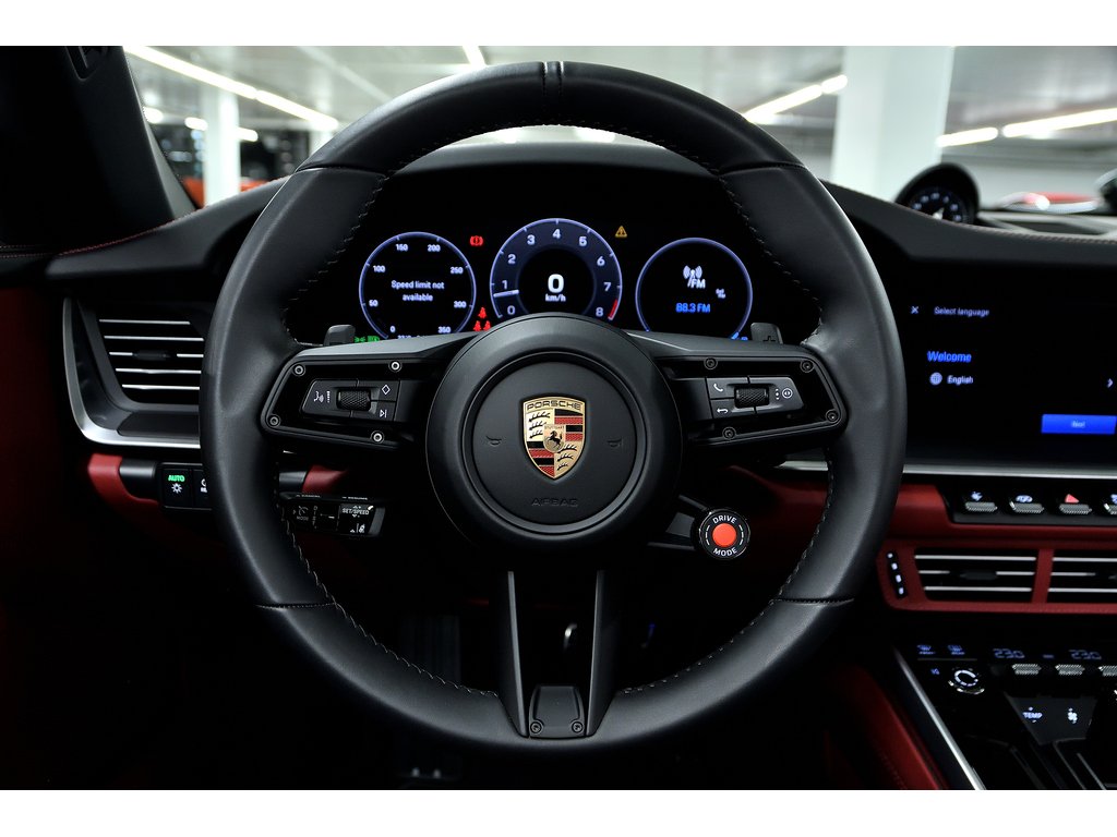 Porsche 911 Carrera S Cabriolet / Premium / Rear + Front Axle 2025 à Laval, Québec - 17 - w1024h768px