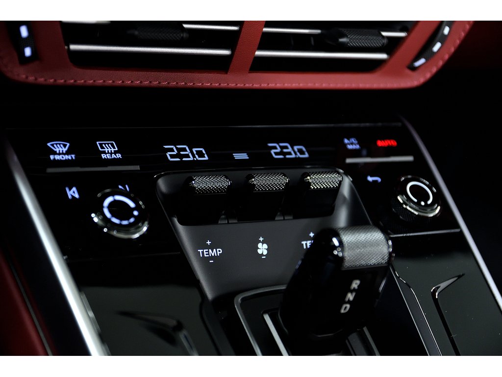 Porsche 911 Carrera S Cabriolet / Premium / Rear + Front Axle 2025 à Laval, Québec - 25 - w1024h768px