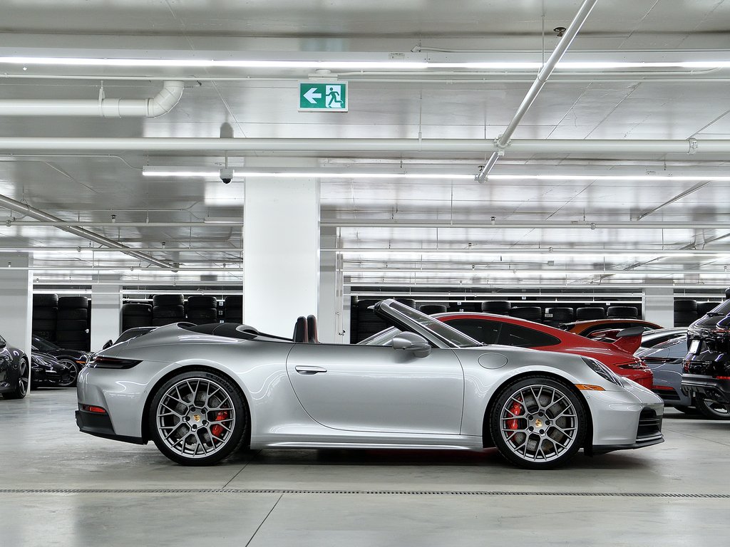 Porsche 911 Carrera S Cabriolet / Premium / Rear + Front Axle 2025 à Laval, Québec - 2 - w1024h768px