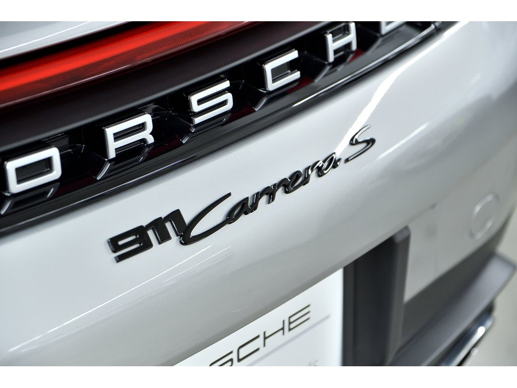 2025 Porsche 911 Carrera S Cabriolet / Premium / Rear + Front Axle in Laval, Quebec - 38 - w1024h768px