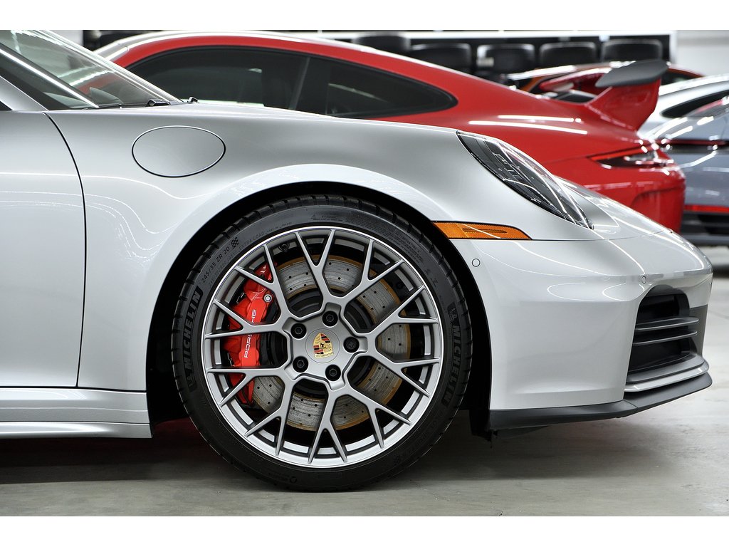 Porsche 911 Carrera S Cabriolet / Premium / Rear + Front Axle 2025 à Laval, Québec - 4 - w1024h768px