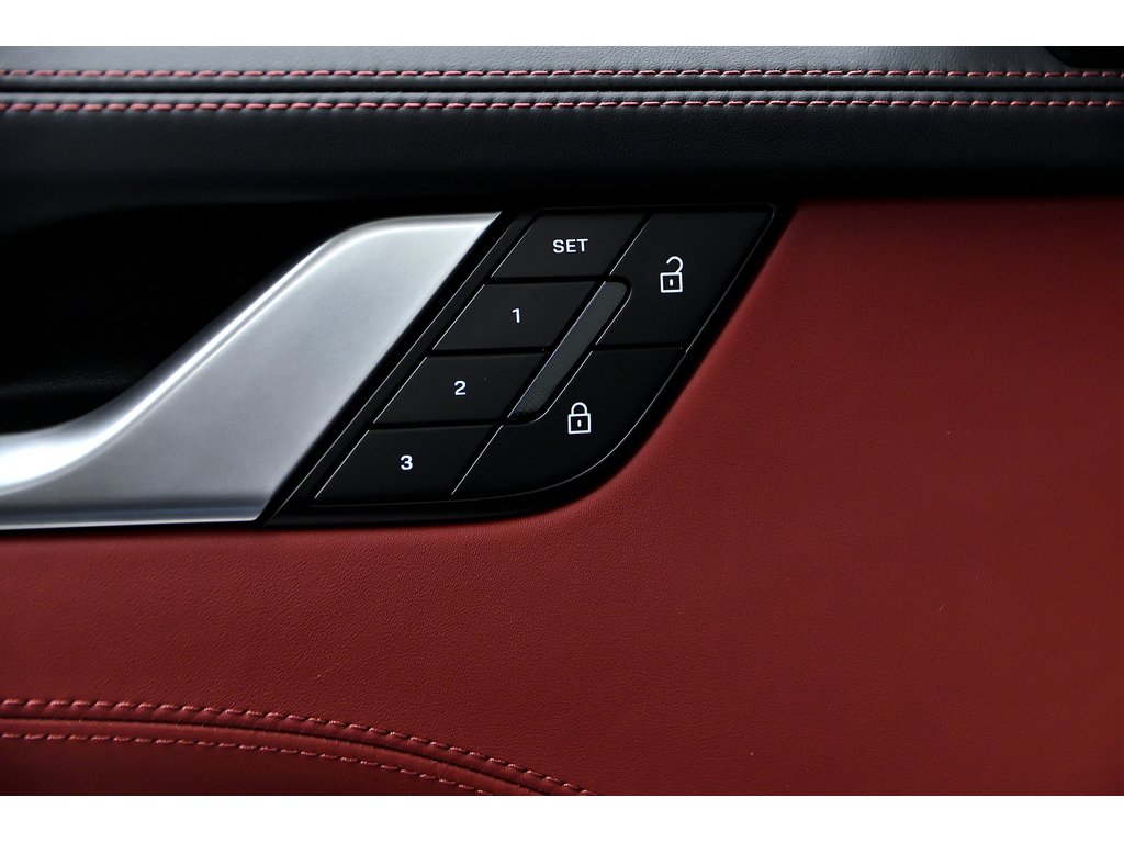 Porsche 911 Carrera S Cabriolet / Premium / Rear + Front Axle 2025 à Laval, Québec - 30 - w1024h768px