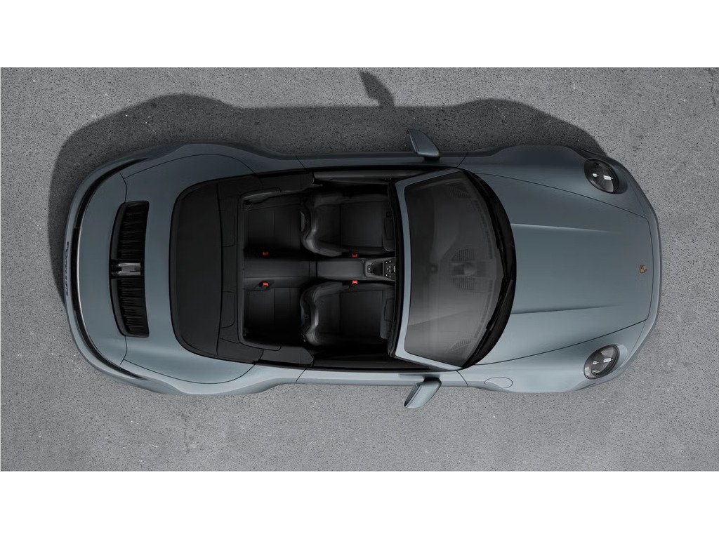 2025 Porsche 911 Carrera 4 GTS Cabriolet / Premium Package / BOSE in Laval, Quebec - 5 - w1024h768px