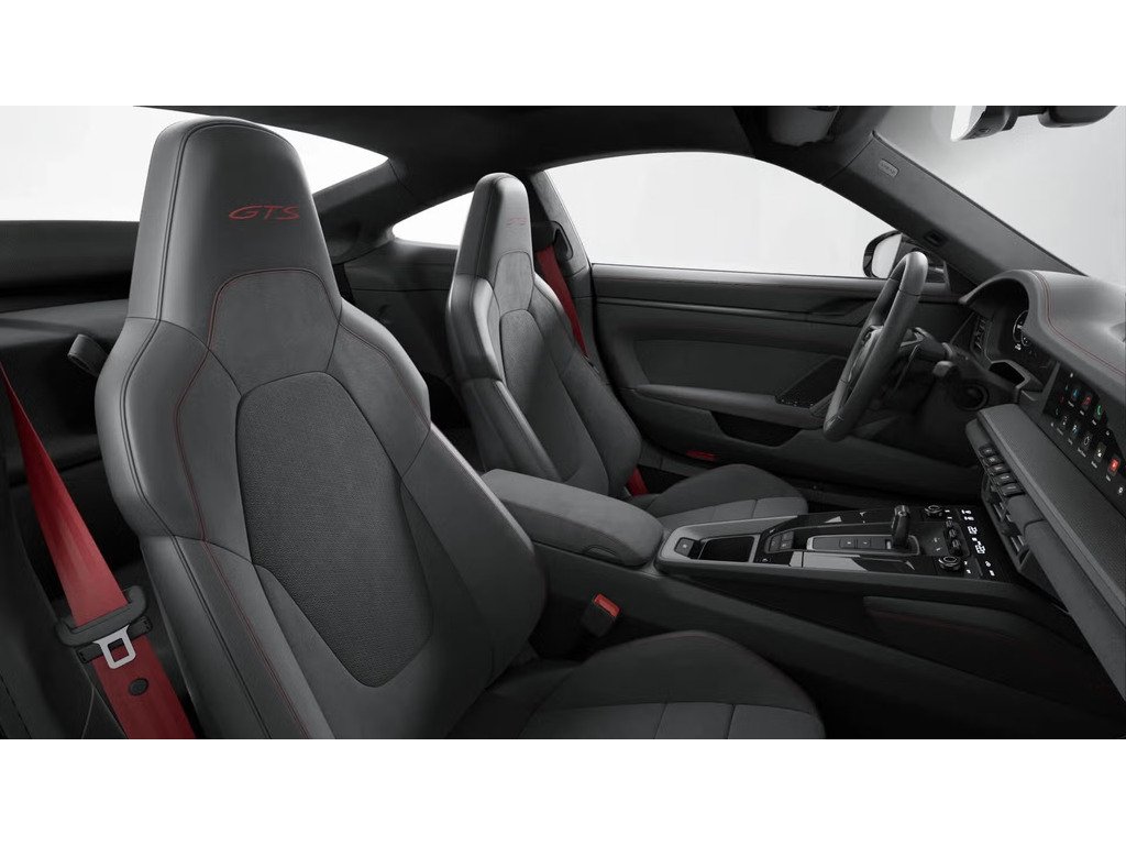 Porsche 911 Carrera 4 GTS Coupe / Premium Package / BOSE 2025 à Laval, Québec - 10 - w1024h768px