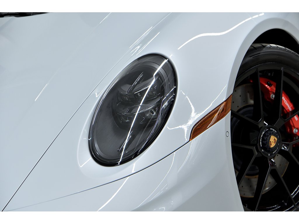 Porsche 911 Carrera 4 GTS Coupe / Premium Package / BOSE 2025 à Laval, Québec - 7 - w1024h768px
