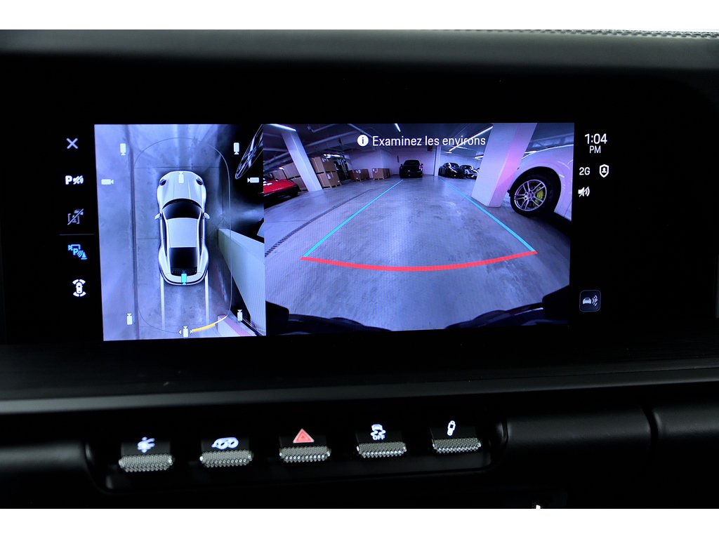 Porsche 911 Carrera 4 GTS Coupe 2025 à Laval, Québec - 25 - w1024h768px