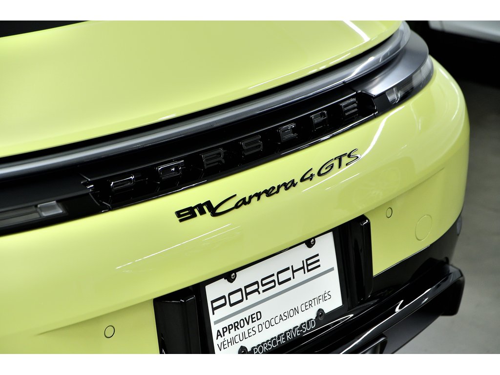 Porsche 911 Carrera 4 GTS Coupe 2025 à Laval, Québec - 40 - w1024h768px