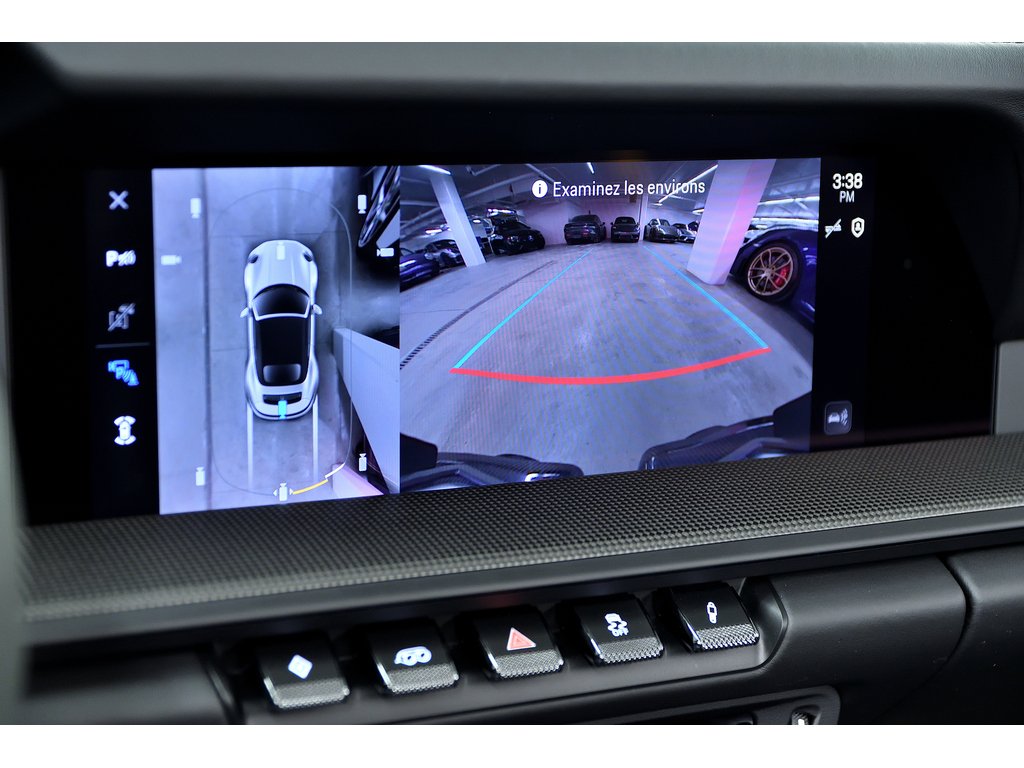 2025 Porsche 911 Carrera 4 GTS Cabriolet / Premium Package / BOSE in Laval, Quebec - 26 - w1024h768px