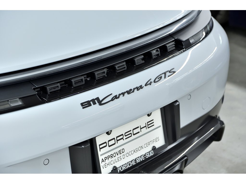 2025 Porsche 911 Carrera 4 GTS Cabriolet / Premium Package / BOSE in Laval, Quebec - 40 - w1024h768px