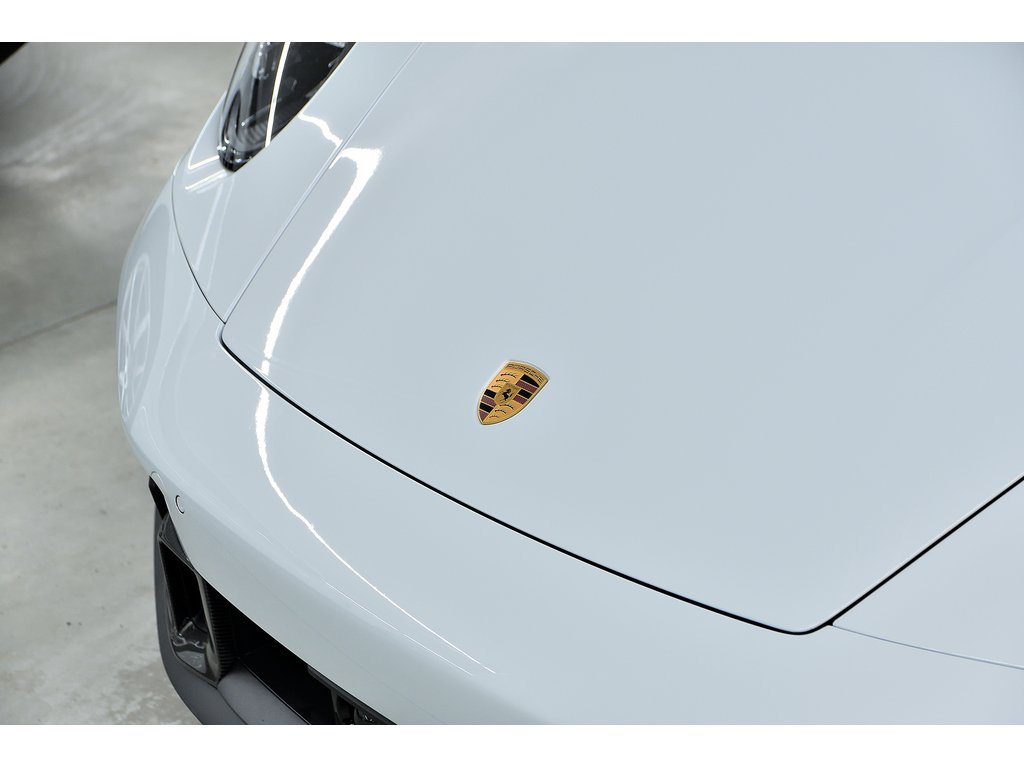 2025 Porsche 911 Carrera 4 GTS Cabriolet / Premium Package / BOSE in Laval, Quebec - 6 - w1024h768px