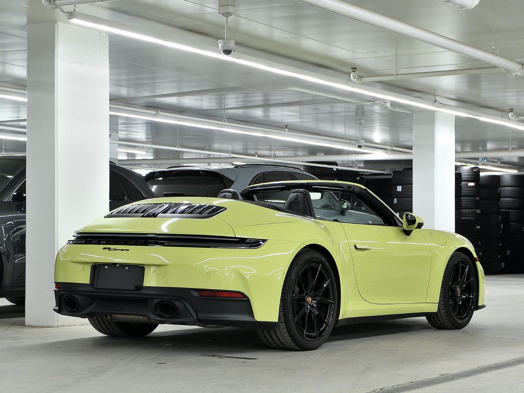 2025 Porsche 911 Sport Chrono / Sport Exhaust in Laval, Quebec - 3 - w1024h768px