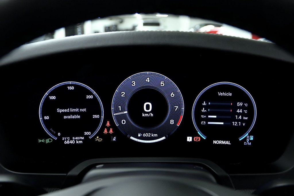 2025 Porsche 911 Sport Chrono / Sport Exhaust in Laval, Quebec - 17 - w1024h768px