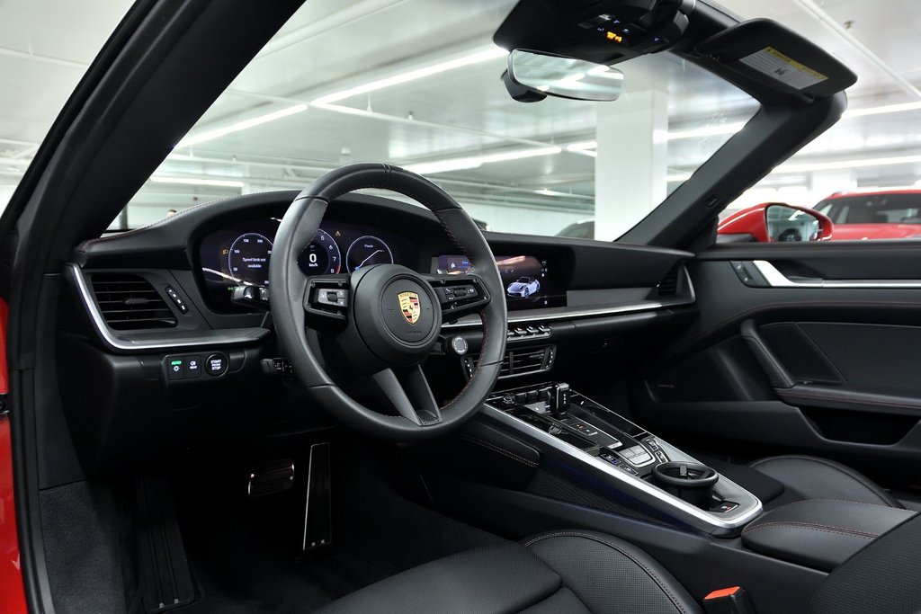 Porsche 911 Carrera S Cabriolet 2025 à Laval, Québec - 9 - w1024h768px
