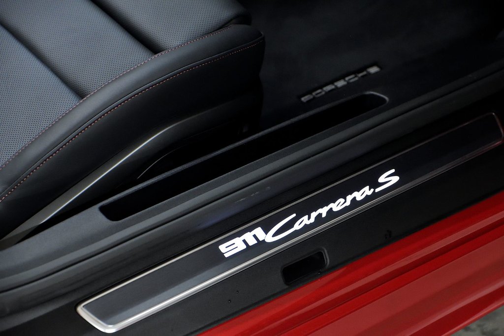 Porsche 911 Carrera S Cabriolet 2025 à Laval, Québec - 16 - w1024h768px