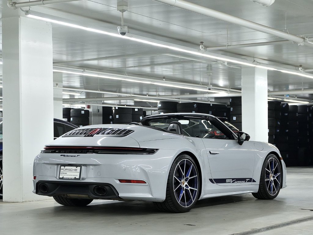 2025 Porsche 911 Carrera T Cabriolet in Laval, Quebec - 3 - w1024h768px