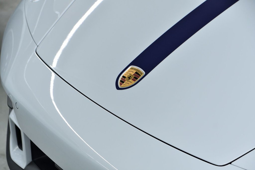 2025 Porsche 911 Carrera T Cabriolet in Laval, Quebec - 6 - w1024h768px