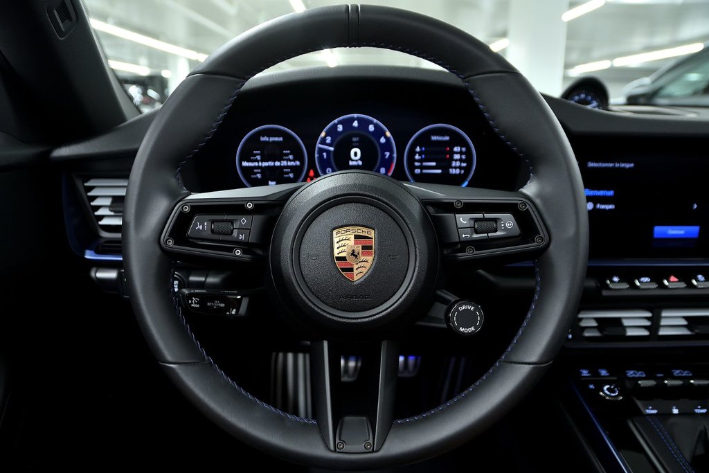 2025 Porsche 911 Carrera T Cabriolet in Laval, Quebec - 18 - w1024h768px