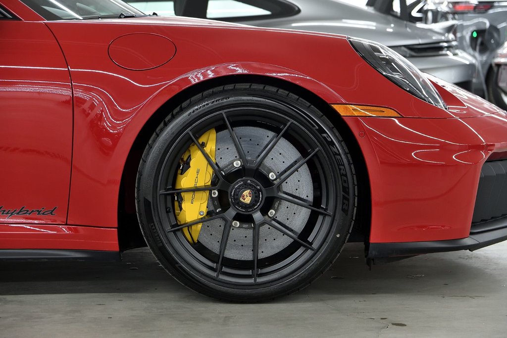 Porsche 911 Carrera GTS 2025 à Laval, Québec - 9 - w1024h768px