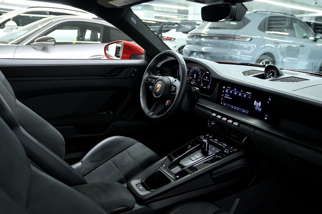 Porsche 911 Carrera GTS 2025 à Laval, Québec - 31 - w1024h768px