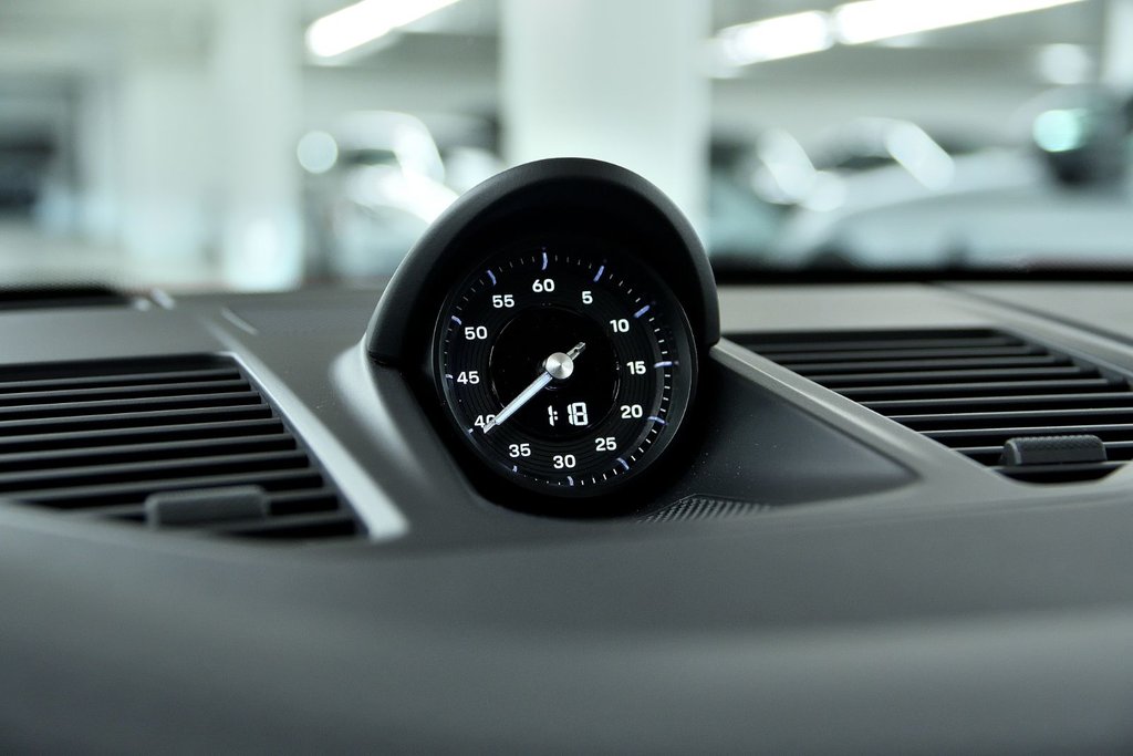 Porsche 911 Carrera GTS 2025 à Laval, Québec - 20 - w1024h768px